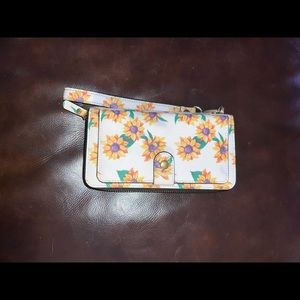 iPhone 11 Wallet/Case